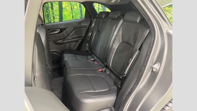 2018 認定中古車 Jaguar F-Pace Fuji White 200PS ピュア