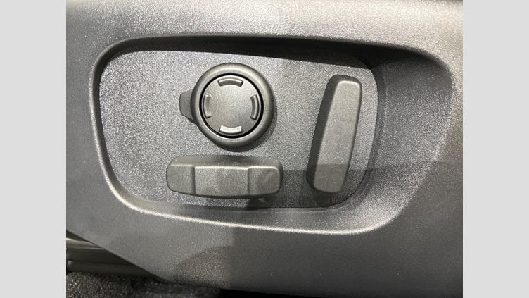 2024 認定中古車 Land Rover Discovery Sport Eiger Grey EV ダイナミック ＨＳＥ Ｐ３００ｅ