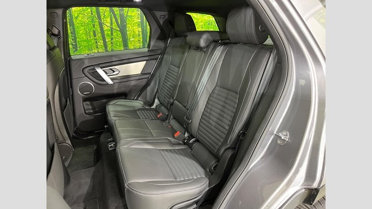 2024 認定中古車 Land Rover Discovery Sport Eiger Grey EV ダイナミック ＨＳＥ Ｐ３００ｅ