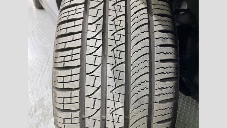 2024 認定中古車 Land Rover Discovery Sport Eiger Grey EV ダイナミック ＨＳＥ Ｐ３００ｅ