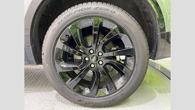 2024 認定中古車 Land Rover Discovery Sport Eiger Grey EV ダイナミック ＨＳＥ Ｐ３００ｅ