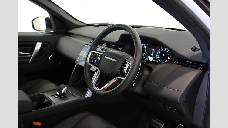 2025 認定中古車 Land Rover Discovery Sport オストゥーニパールホワイト P300eプラグインハイブリッド（ガソリン） Dynamic HSE