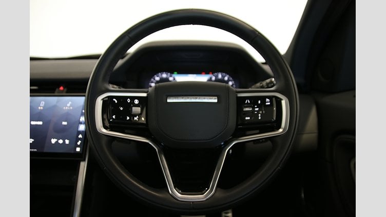 2025 認定中古車 Land Rover Discovery Sport オストゥーニパールホワイト P300eプラグインハイブリッド（ガソリン） Dynamic HSE