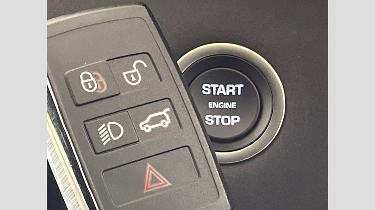 2024 認定中古車 Land Rover Range Rover Evoque Fuji White ４WD Ｓ Ｄ２００