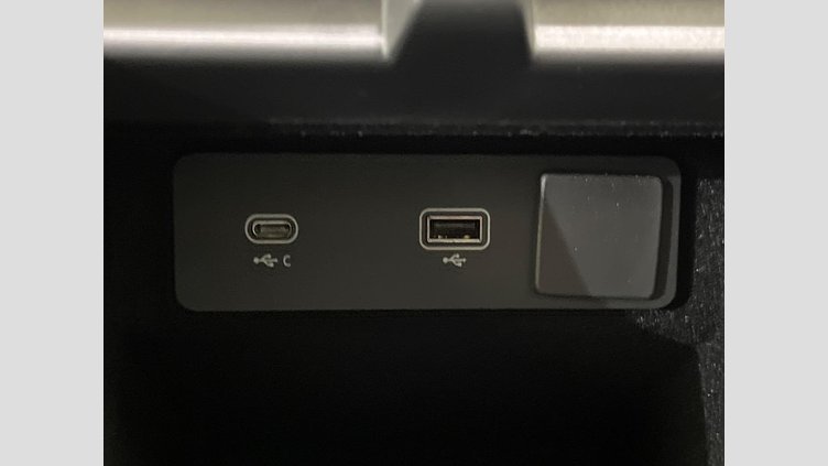 2024 認定中古車 Land Rover Range Rover Evoque Fuji White ４WD Ｓ Ｄ２００