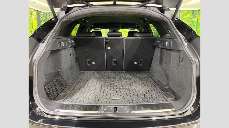 2020 認定中古車 Jaguar F-Pace Santorini Black 300PS ３００スポーツ