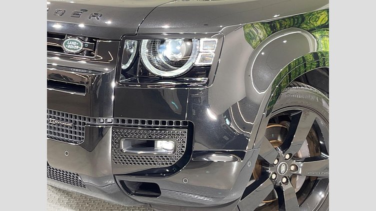 2022 認定中古車 Land Rover Defender 110 Santorini Black DT306  Ｘ－ダイナミックＳＥ Ｄ３００