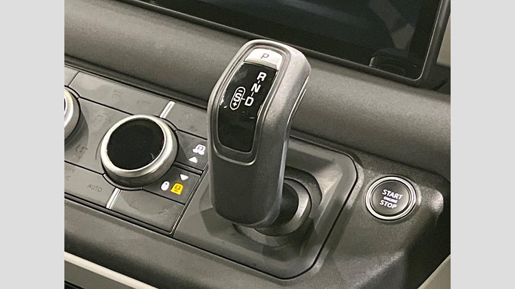 2022 認定中古車 Land Rover Defender 110 Santorini Black DT306  Ｘ－ダイナミックＳＥ Ｄ３００