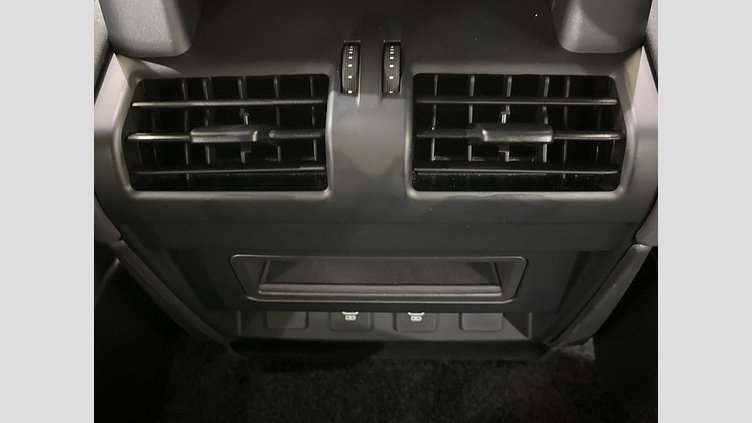 2022 認定中古車 Land Rover Defender 110 Santorini Black DT306  Ｘ－ダイナミックＳＥ Ｄ３００