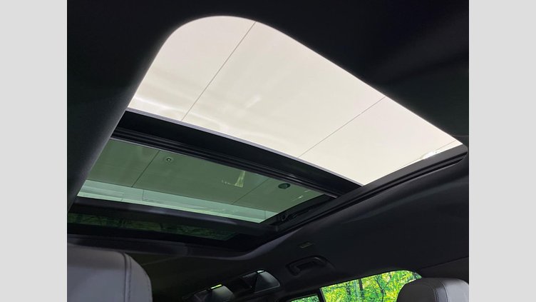 2022 認定中古車 Land Rover Defender 110 Santorini Black DT306  Ｘ－ダイナミックＳＥ Ｄ３００