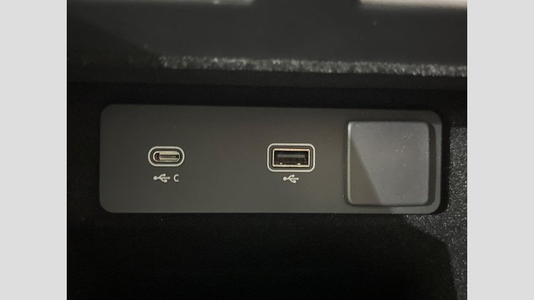 2023 認定中古車 Land Rover Range Rover Evoque Eiger Grey D200 AWD(AT) Ｒ－ダイナミック ＳＥ