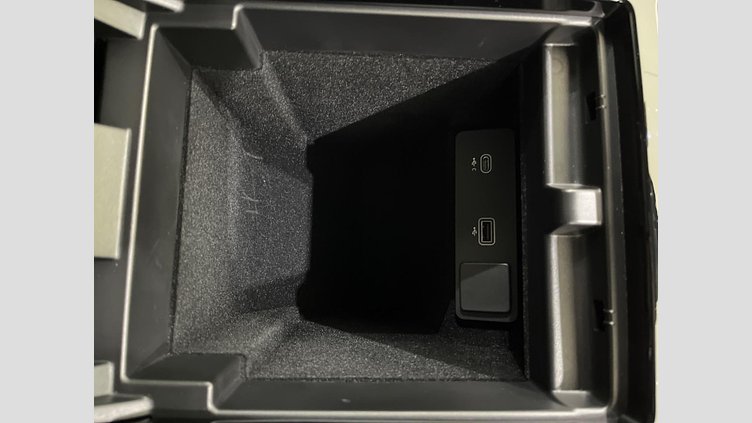 2023 認定中古車 Land Rover Range Rover Evoque Eiger Grey D200 AWD(AT) Ｒ－ダイナミック ＳＥ