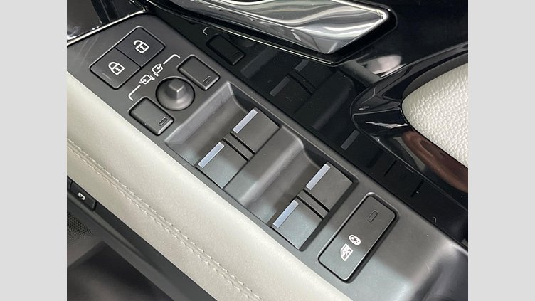 2023 認定中古車 Land Rover Range Rover Evoque Eiger Grey D200 AWD(AT) Ｒ－ダイナミック ＳＥ