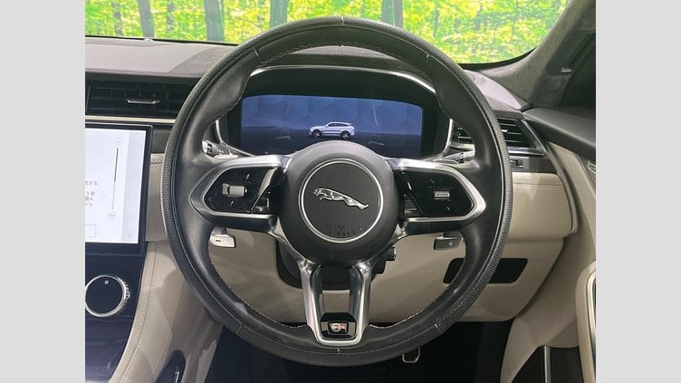 2021 認定中古車 Jaguar F-Pace British Racing Green 550PS SVR　BRGローンチエディション