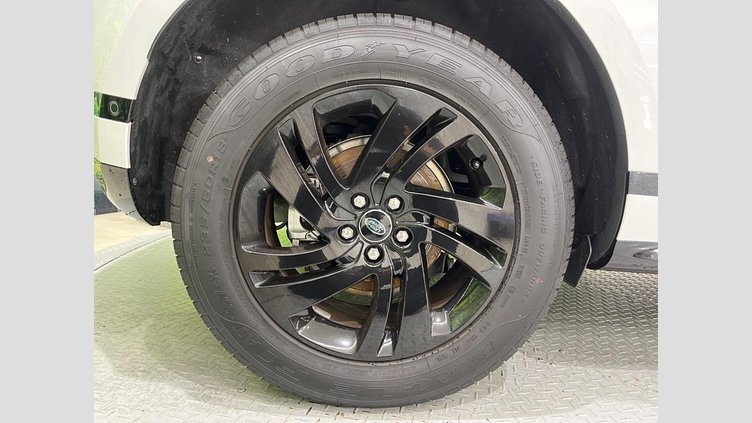 2024 認定中古車 Land Rover Range Rover Evoque Fuji White 4WD ダイナミック ＳＥ Ｄ２００