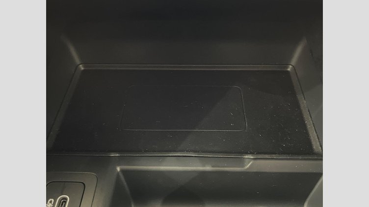 2024 認定中古車 Land Rover Range Rover Evoque Fuji White 4WD ダイナミック ＳＥ Ｄ２００