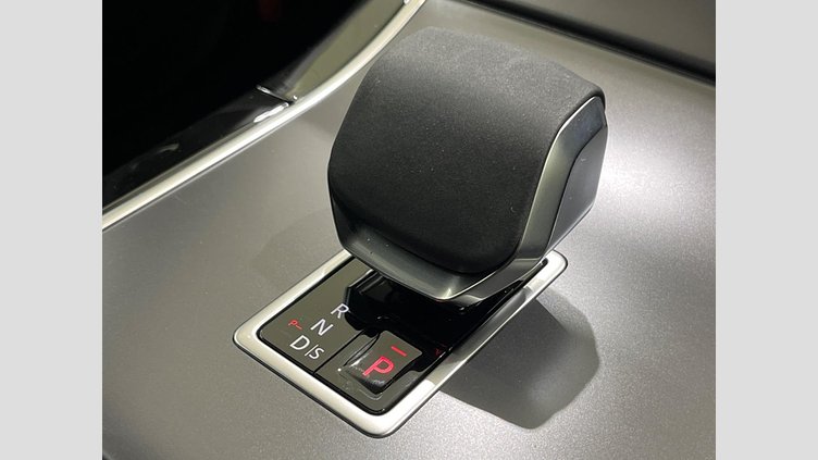 2024 認定中古車 Land Rover Range Rover Evoque Fuji White 4WD ダイナミック ＳＥ Ｄ２００