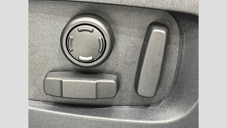 2024 認定中古車 Land Rover Range Rover Evoque Fuji White 4WD ダイナミック ＳＥ Ｄ２００