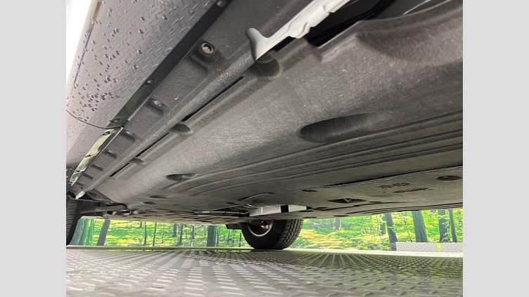 2024 認定中古車 Land Rover Range Rover Evoque Fuji White 4WD ダイナミック ＳＥ Ｄ２００