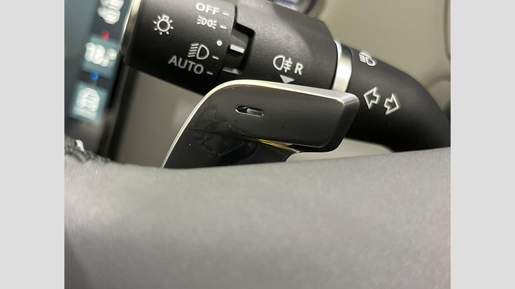 2024 認定中古車 Land Rover Range Rover Evoque Carpathian Grey D200 AWD(AT) S