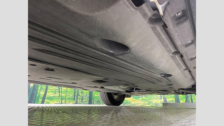 2024 認定中古車 Land Rover Range Rover Evoque Fuji White 4WD
 Ｓ Ｄ２００