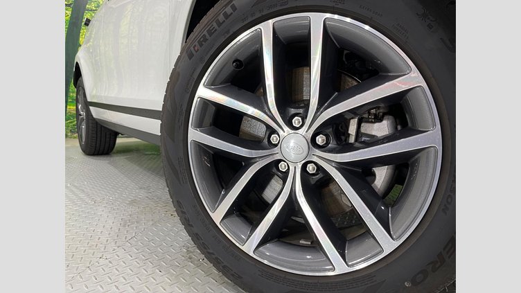 2024 認定中古車 Land Rover Range Rover Evoque Fuji White 4WD
 Ｓ Ｄ２００