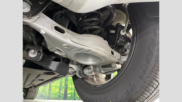 2024 認定中古車 Land Rover Range Rover Evoque Fuji White 4WD
 Ｓ Ｄ２００