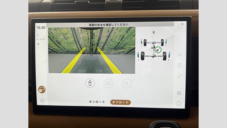 2024 認定中古車 Land Rover Defender 110 Fuji White D300 X-Dynamic HSE