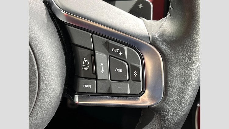 2019 認定中古車 Jaguar E-Pace Silicon Silver 4WD Ｒ‐ダイナミック ＨＳＥ ３００ＰＳ