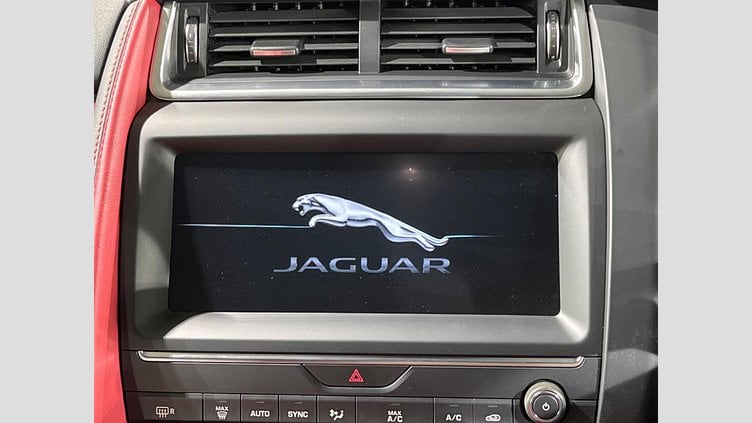 2019 認定中古車 Jaguar E-Pace Silicon Silver 4WD Ｒ‐ダイナミック ＨＳＥ ３００ＰＳ