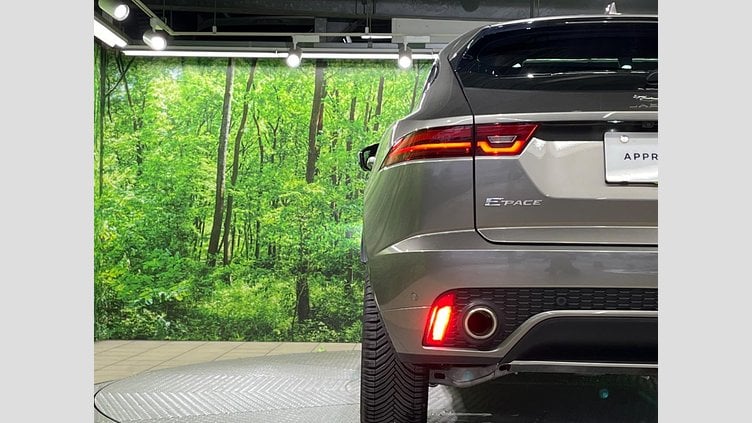 2019 認定中古車 Jaguar E-Pace Silicon Silver 4WD Ｒ‐ダイナミック ＨＳＥ ３００ＰＳ
