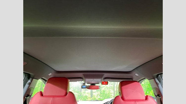 2019 認定中古車 Jaguar E-Pace Silicon Silver 4WD Ｒ‐ダイナミック ＨＳＥ ３００ＰＳ