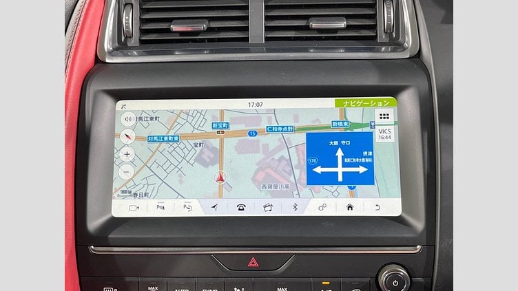 2019 認定中古車 Jaguar E-Pace Silicon Silver 4WD Ｒ‐ダイナミック ＨＳＥ ３００ＰＳ