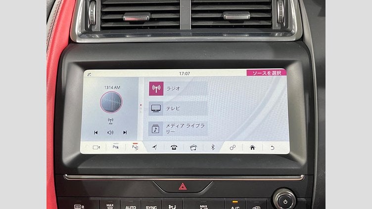 2019 認定中古車 Jaguar E-Pace Silicon Silver 4WD Ｒ‐ダイナミック ＨＳＥ ３００ＰＳ