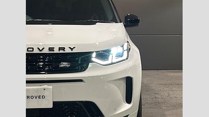 Discovery Sport 9