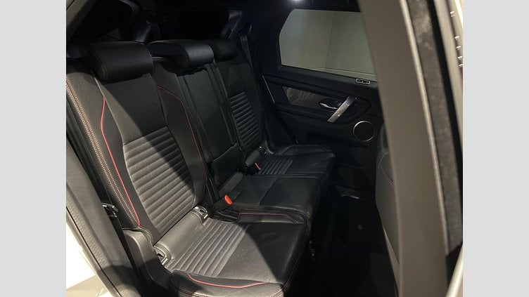 2019 認定中古車 Land Rover Discovery Sport Fuji White P250 R-Dynamic SE