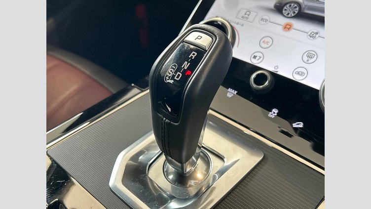 2020 認定中古車 Land Rover Range Rover Evoque Kaikoura Stone P250 AWD R-Dynamic HSE
