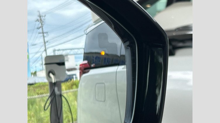 2020 認定中古車 Land Rover Range Rover Evoque Kaikoura Stone P250 AWD R-Dynamic HSE