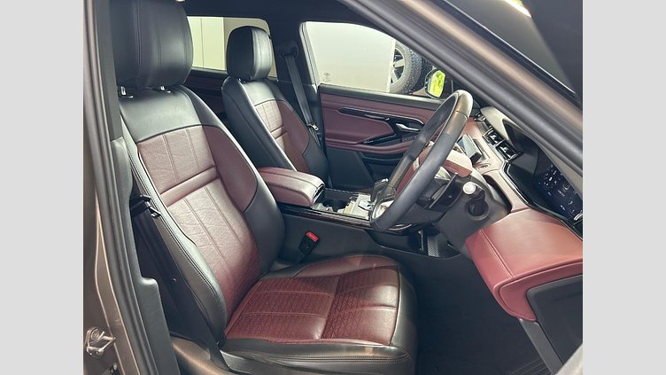 2020 認定中古車 Land Rover Range Rover Evoque Kaikoura Stone P250 AWD R-Dynamic HSE