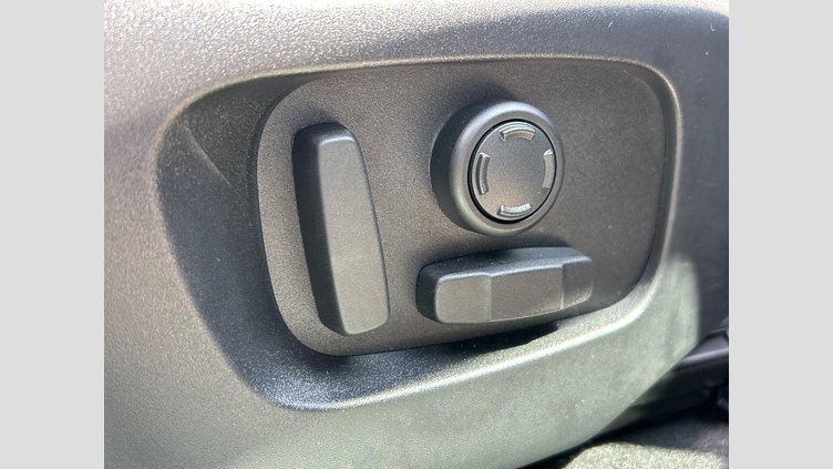 2023 認定中古車 Land Rover Range Rover Evoque Fuji White D200 AWD R-Dynamic S