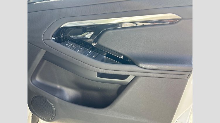 2023 認定中古車 Land Rover Range Rover Evoque Fuji White D200 AWD R-Dynamic S