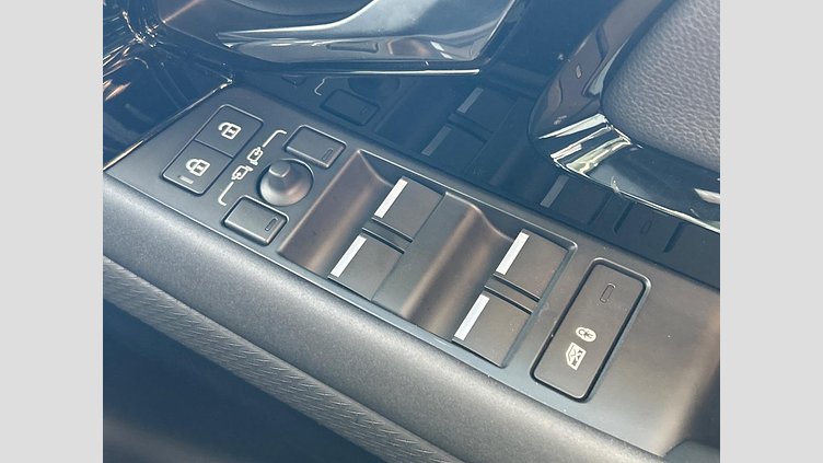 2023 認定中古車 Land Rover Range Rover Evoque Fuji White D200 AWD R-Dynamic S