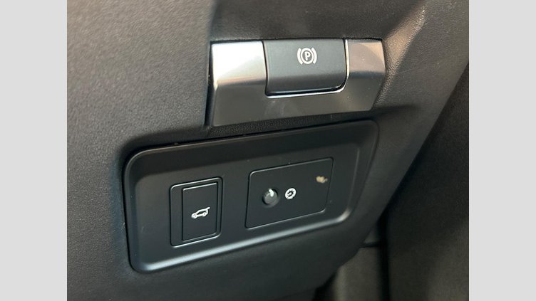 2023 認定中古車 Land Rover Range Rover Evoque Fuji White D200 AWD R-Dynamic S