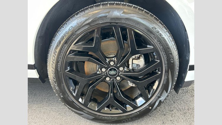 2023 認定中古車 Land Rover Range Rover Evoque Fuji White D200 AWD R-Dynamic S