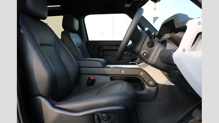 2025 認定中古車 Land Rover Defender 90 Carpathian Grey 4WD X-DYNAMIC HSE