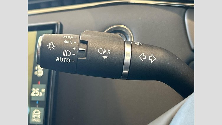 2024 認定中古車 Land Rover Range Rover Evoque Arroios Grey P200 Dynamic SE