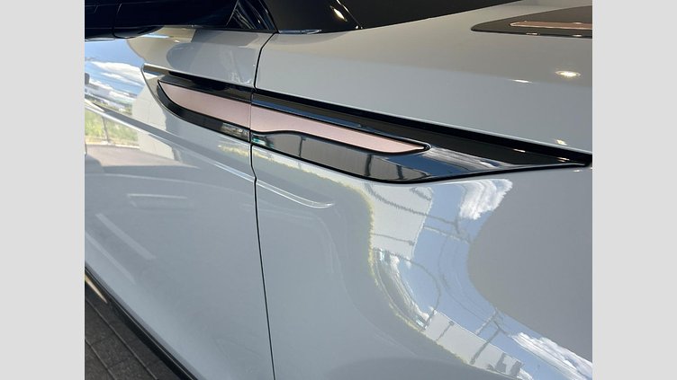 2024 認定中古車 Land Rover Range Rover Evoque Arroios Grey P200 Dynamic SE