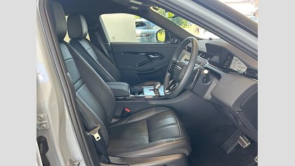 Range Rover Evoque 30