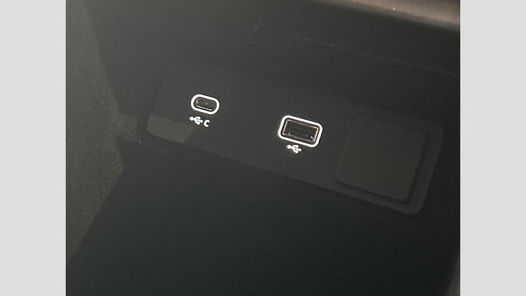 2023 認定中古車 Land Rover Range Rover Evoque Fuji White P250 Dynamic HSE