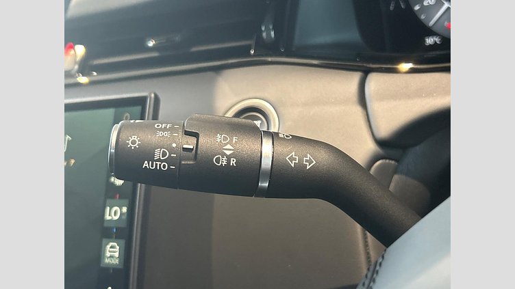 2023 認定中古車 Land Rover Range Rover Evoque Fuji White P250 Dynamic HSE